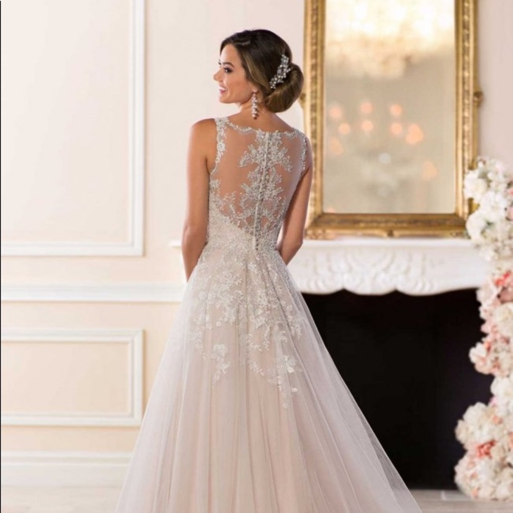 BNWT Stella York Lace Wedding Gown